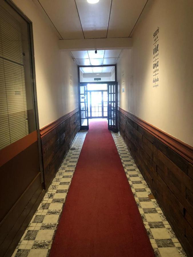 帕里斯酒店 里奥加耶戈斯 外观 照片